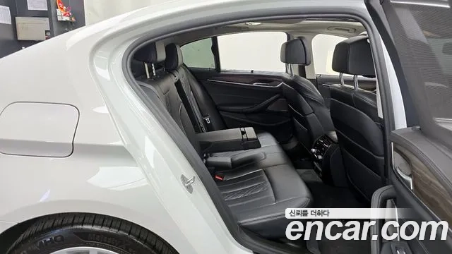 BMW 5 Series (G30) 2022 Белый из Кореи, фото 3