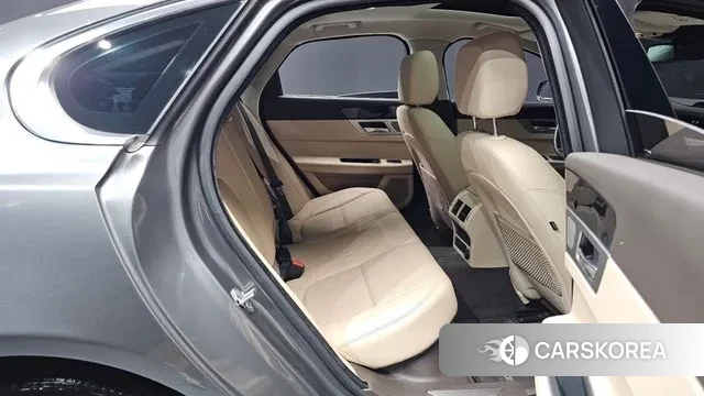 Jaguar XF (X260) 2018 Серый из Кореи, фото 3