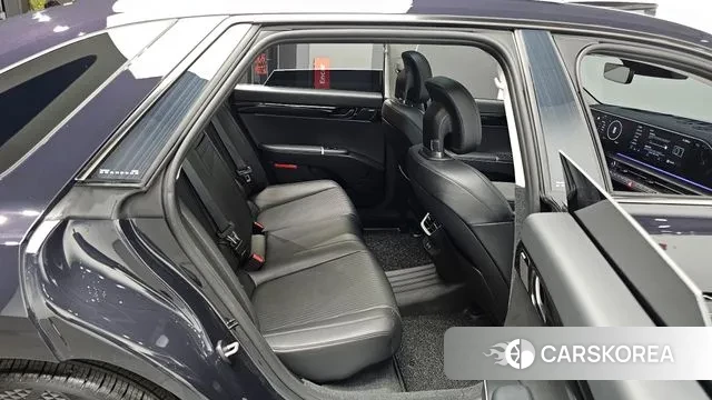 Hyundai Grandeur Hybrid (GN7) 2024 Черный из Кореи, фото 3