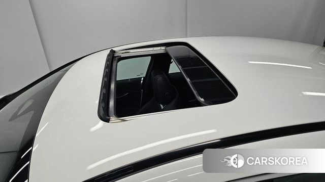 Mercedes-Benz AMG GT 2025 Белый из Кореи, фото 3