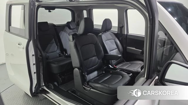 Kia The New Kia Ray EV 2023 Белый из Кореи, фото 3