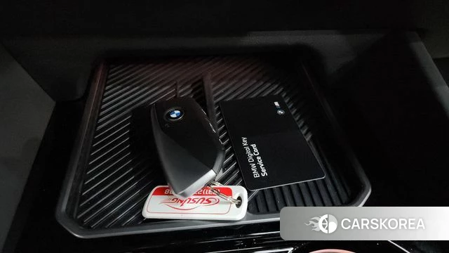 BMW 5 Series (G60) 2025 Серый из Кореи, фото 3