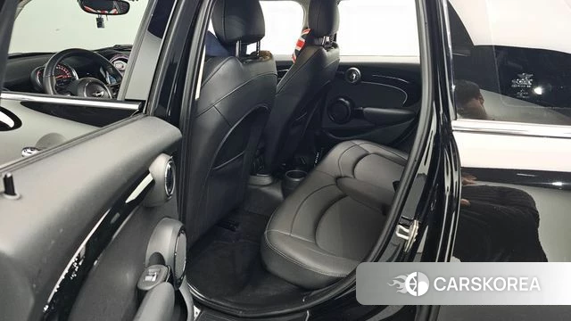 Mini Cooper 2022 Черный из Кореи, фото 3