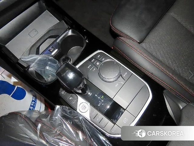 BMW 1 Series (F40) 2020 Черный из Кореи, фото 3