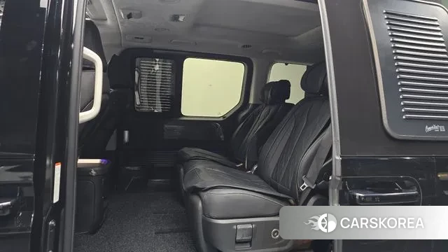 Hyundai Staria 2024 Черный из Кореи, фото 3