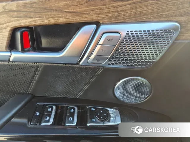 Kia Mohave Master 2021 Черный из Кореи, фото 3