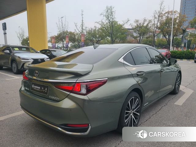 Lexus ES 2021 Зеленый из Китая, фото 3