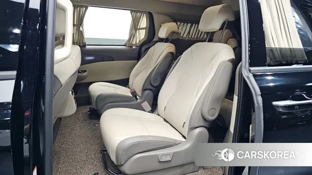 Kia Carnival 4th generation 2023 Черный из Кореи, фото 3