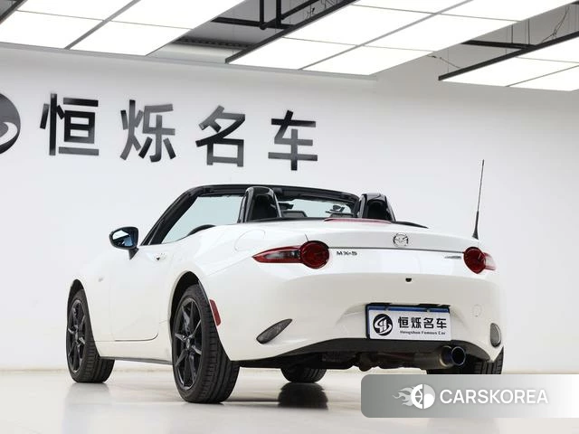 Mazda MX-5 2023 Белый из Китая, фото 3