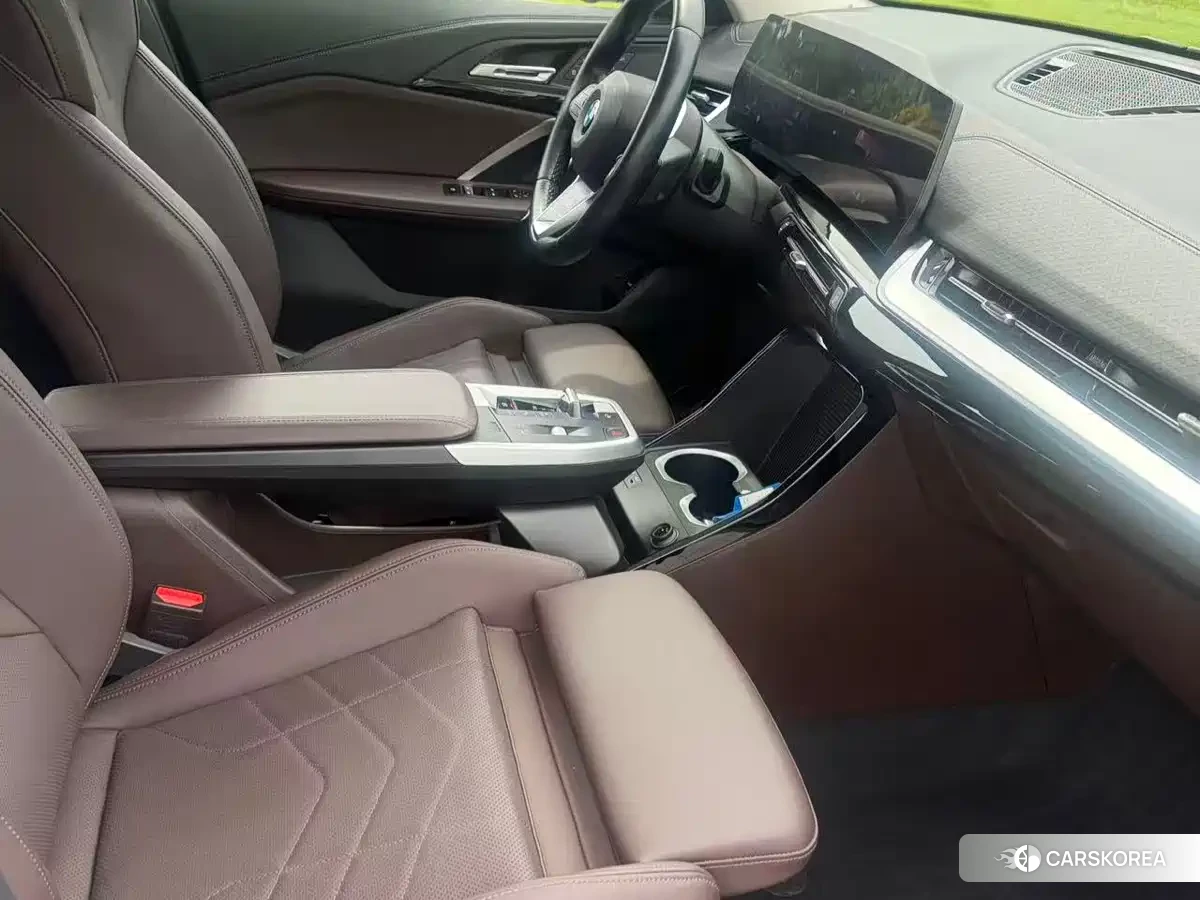 BMW X2 2024 Silver/gray из Китая, фото 3
