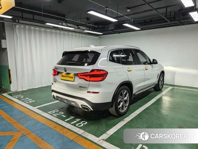 BMW X3 id 4208489 из Китая 3