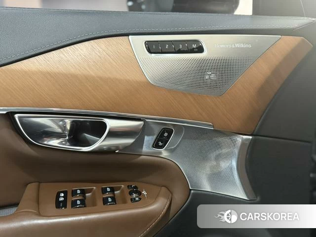 Volvo XC90 2019 Черный из Китая, фото 3