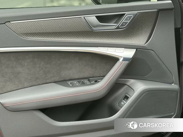 Audi RS 6 2021 Черный из Китая, фото 3