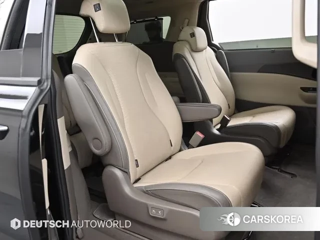 Kia Carnival 4th generation 2021 Черный из Кореи, фото 3