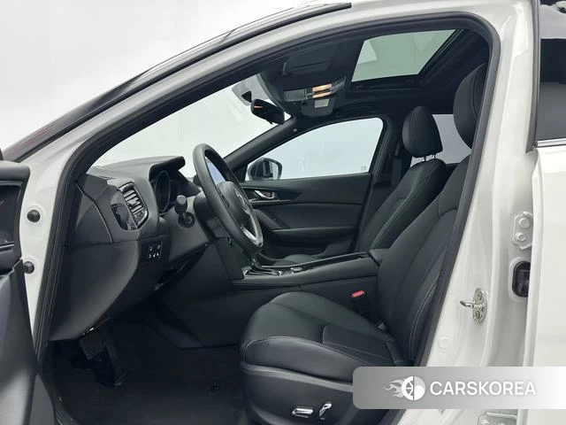 Mazda CX-4 2023 Белый из Китая, фото 3