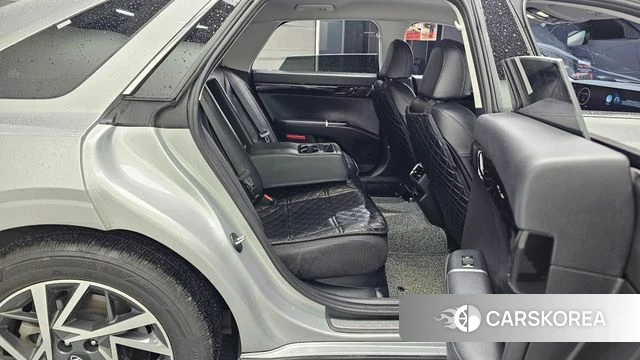 Hyundai Grandeur (GN7) 2025 Серебряный из Кореи, фото 3