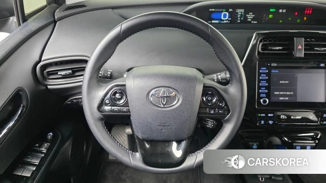 Toyota Prius 4th Generation 2021 Серый из Кореи, фото 3