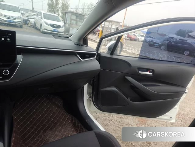 Toyota Lei Ling 2023 Белый из Китая, фото 3