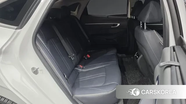 Hyundai Sonata D Edge (DN8) 2024 Белый из Кореи, фото 3