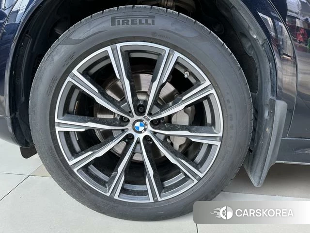 BMW X6 2021 Черный из Китая, фото 3
