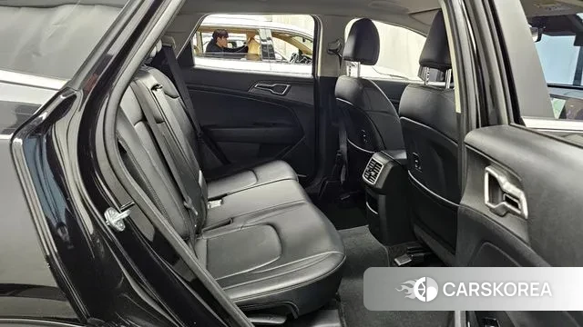 Kia Sportage 5th Generation 2023 Черный из Кореи, фото 3