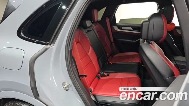 Porsche Cayenne (PO536) id 2805479 из Кореи 3