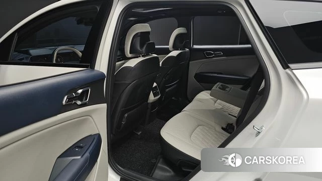 Kia The New Sportage 5th Generation 2025 Белый из Кореи, фото 3