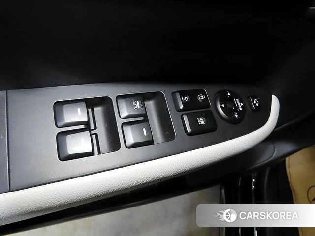 Kia The New Kia Ray 2024 Черный из Кореи, фото 3