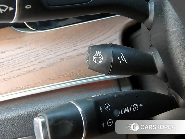 Mercedes-Benz E-Class W213 2018 Черный из Кореи, фото 3