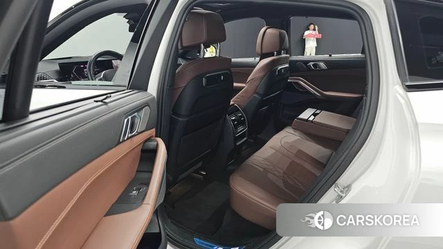 BMW X6 (G06) 2023 Белый из Кореи, фото 3