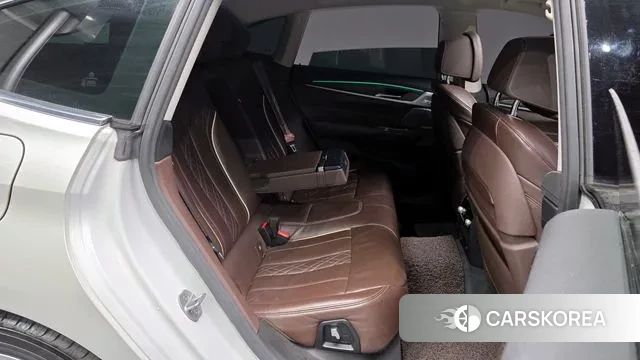 BMW 6 Series GT (G32) 2020 Белый из Кореи, фото 3