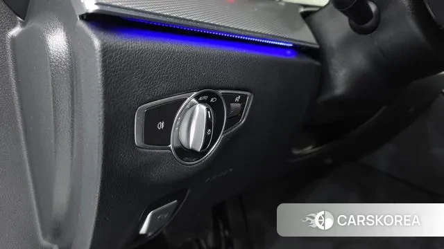 Mercedes-Benz E-Class W213 2019 Белый из Кореи, фото 3