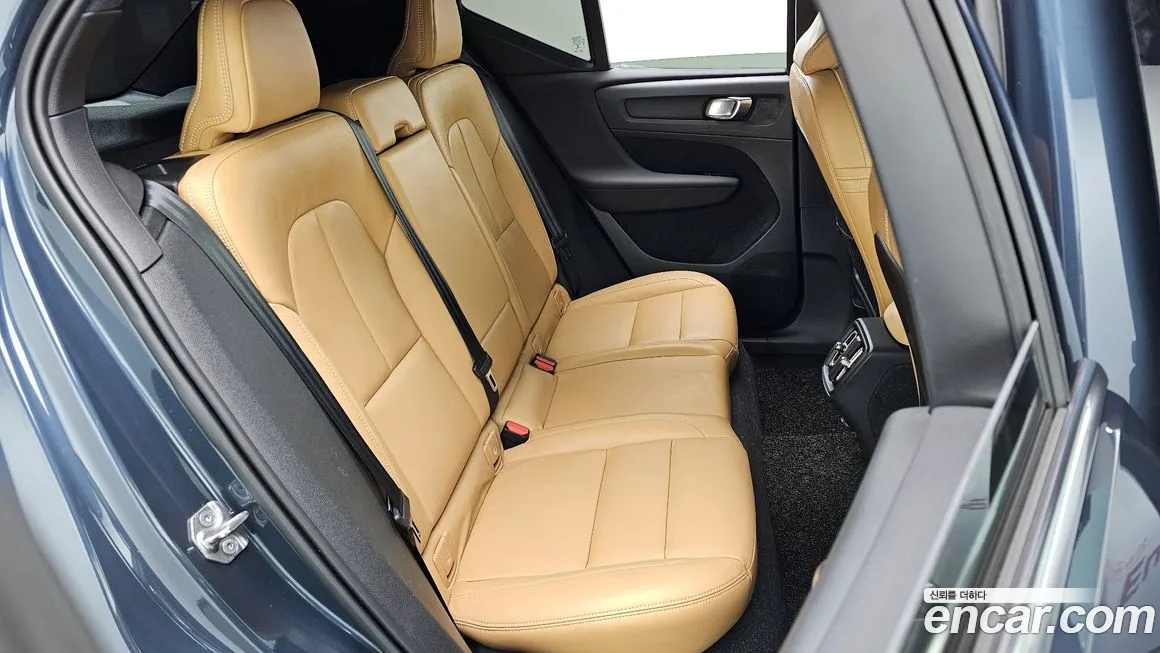 Volvo XC40 2021 Синий из Кореи, фото 3