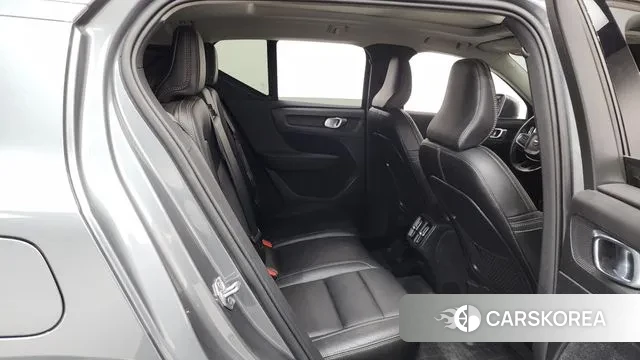 Volvo XC40 2019 Серый из Кореи, фото 3