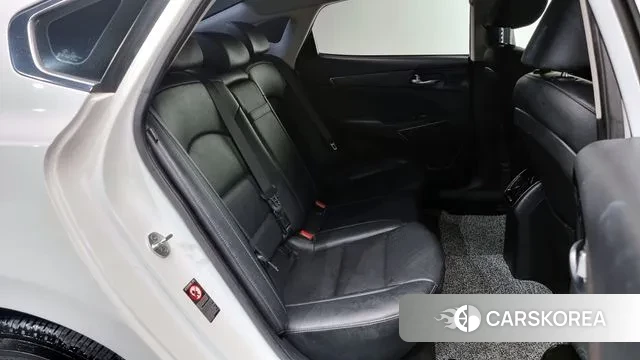 Kia K7 Premier 2020 Белый из Кореи, фото 3