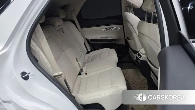 Genesis GV70 2022 Белый из Кореи, фото 3