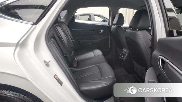 Hyundai Sonata (DN8) 2022 Белый из Кореи, фото 3