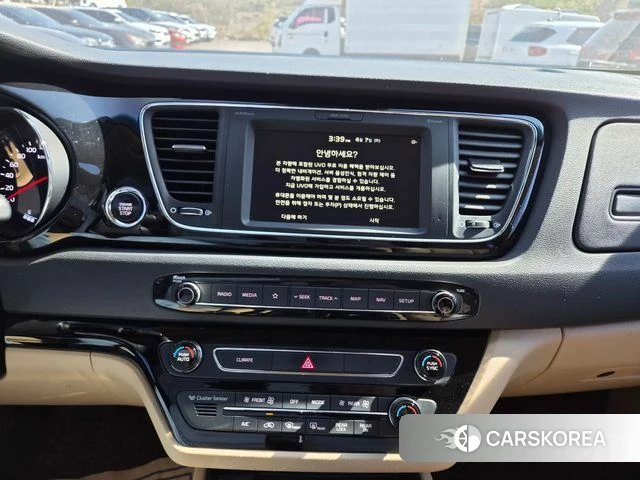 Kia The New Carnival 2019 Белый из Кореи, фото 3