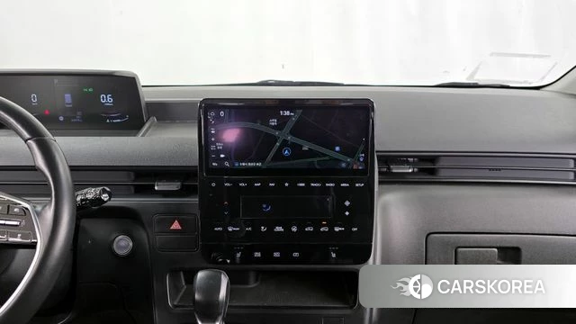 Hyundai Staria 2022 Серебряный из Кореи, фото 3
