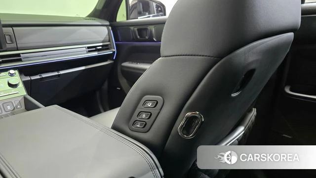 Hyundai Santa Fe (MX5) 2024 Черный из Кореи, фото 3