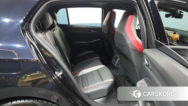 Volkswagen Golf 8th Generation 2022 Черный из Кореи, фото 3