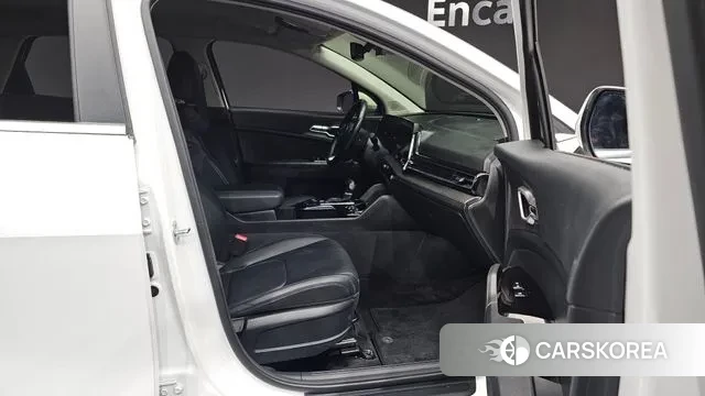 Kia Sportage 5th Generation 2022 Белый из Кореи, фото 3