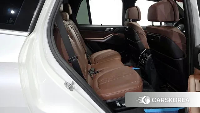 BMW X5 (G05) 2023 Белый из Кореи, фото 3