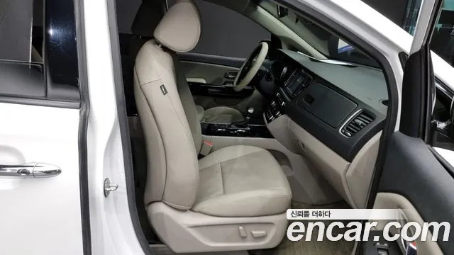 Kia The New Carnival id 2469161 из Кореи 3