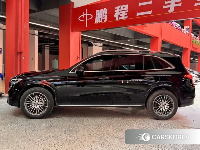 Mercedes-Benz GLC 2024 Черный из Китая, фото 3