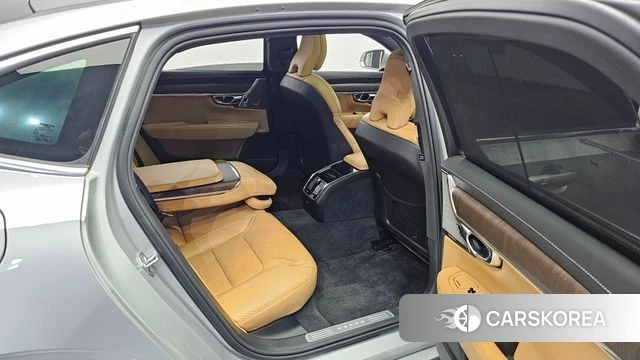 Volvo S90 2022 Серебряный из Кореи, фото 3