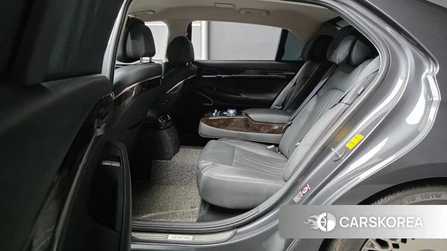Genesis G90 2019 Черный из Кореи, фото 3