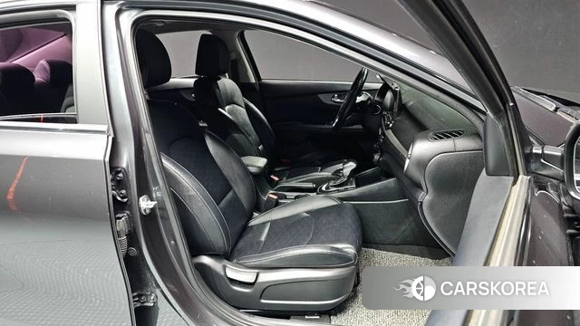 Kia Come New K3 2020 Серый из Кореи, фото 3