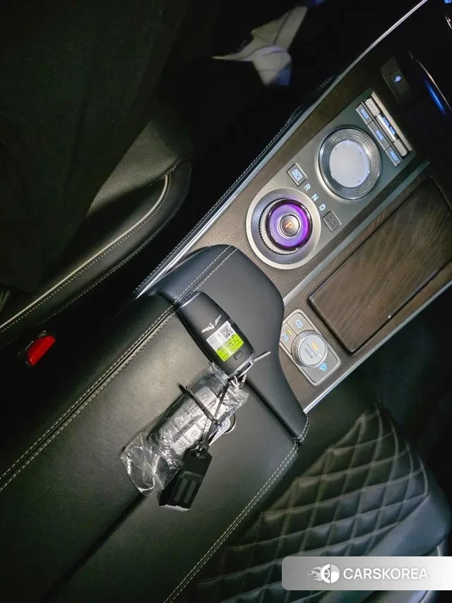 Genesis GV80 2022 Черный из Кореи, фото 3