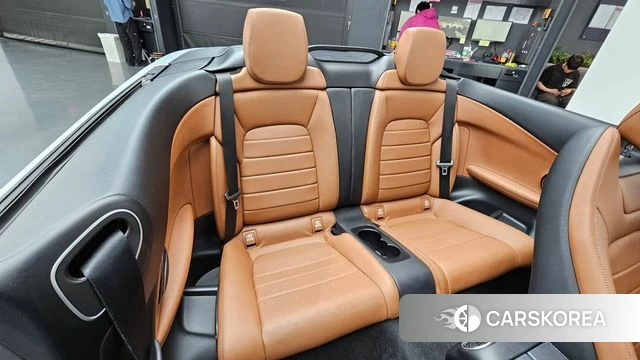 Mercedes-Benz C-Class W205 2021 Белый из Кореи, фото 3